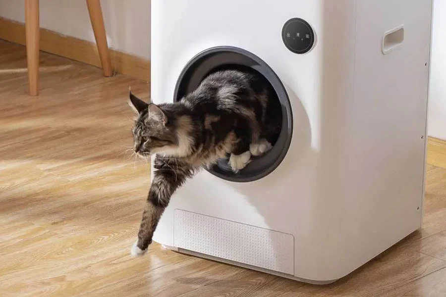 rotating cat litter box